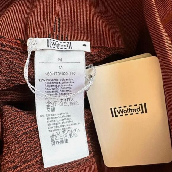 Wolford -NWT Arrow Poison Knitted Leggings, Size M - Picture 8 of 15